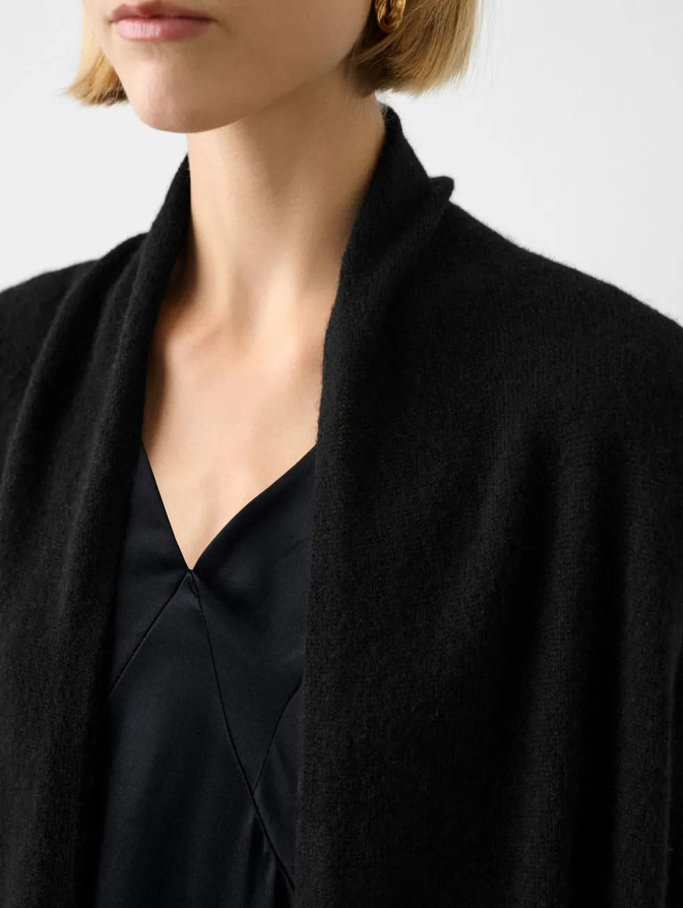 cashmere cropped trapeze cardigan
