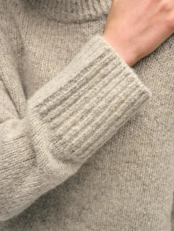 cashmere donegal easy crewneck