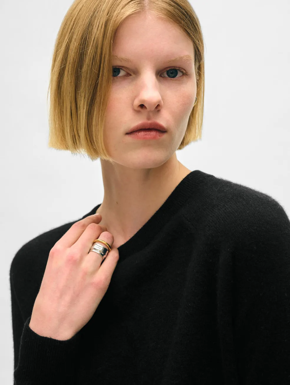 cashmere easy sweatshirt