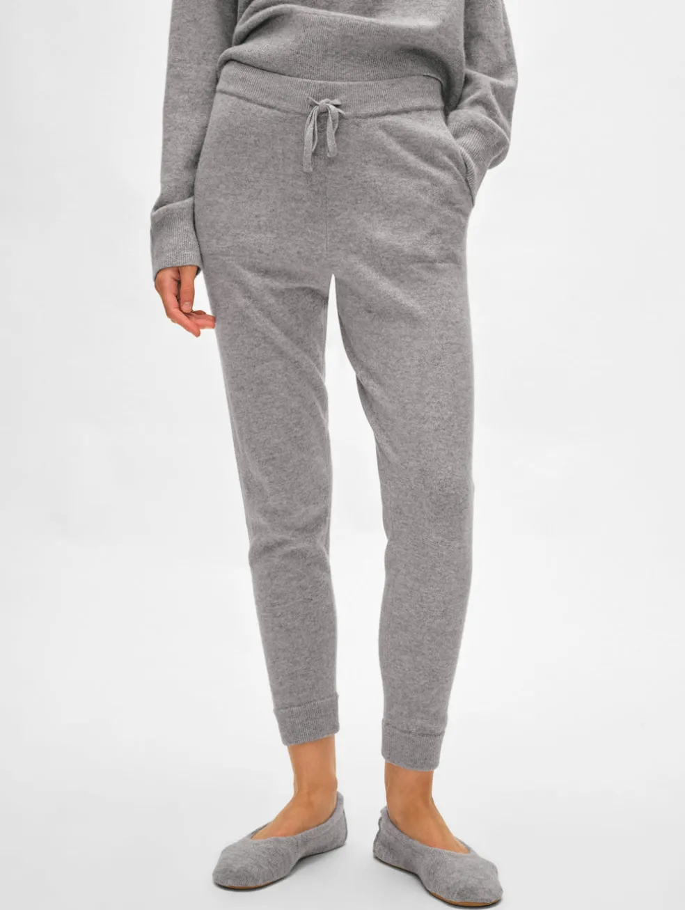 cashmere jogger