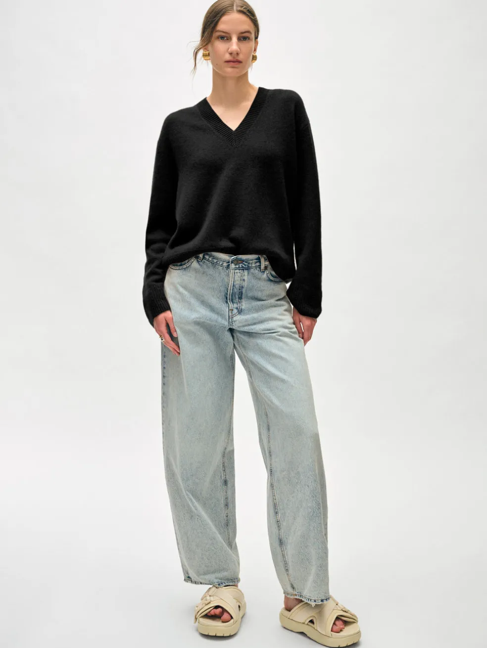 cashmere relaxed v neck