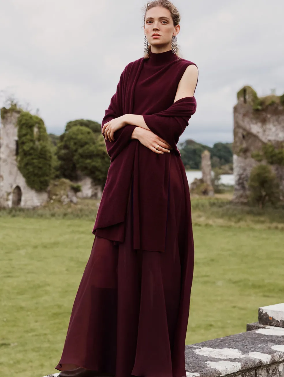 cashmere sleeveless mockneck