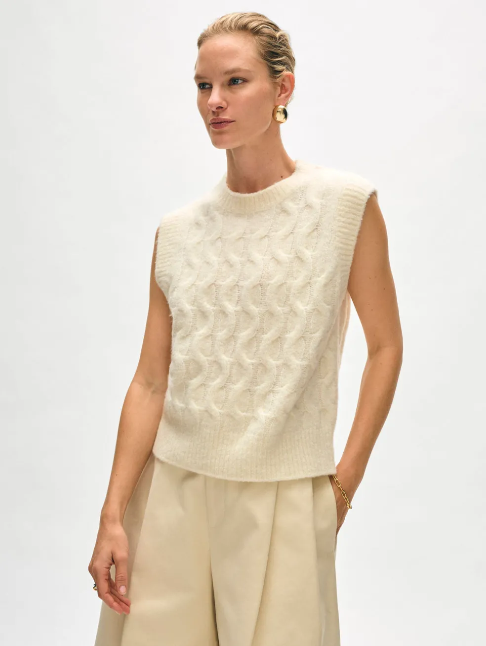 merino cashmere boucle cable vest