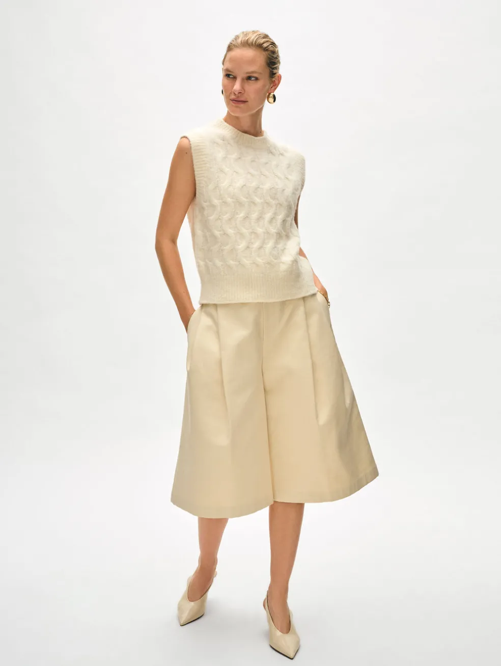 merino cashmere boucle cable vest